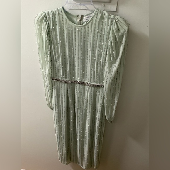 Mac Duggal - Picture 2 of 3